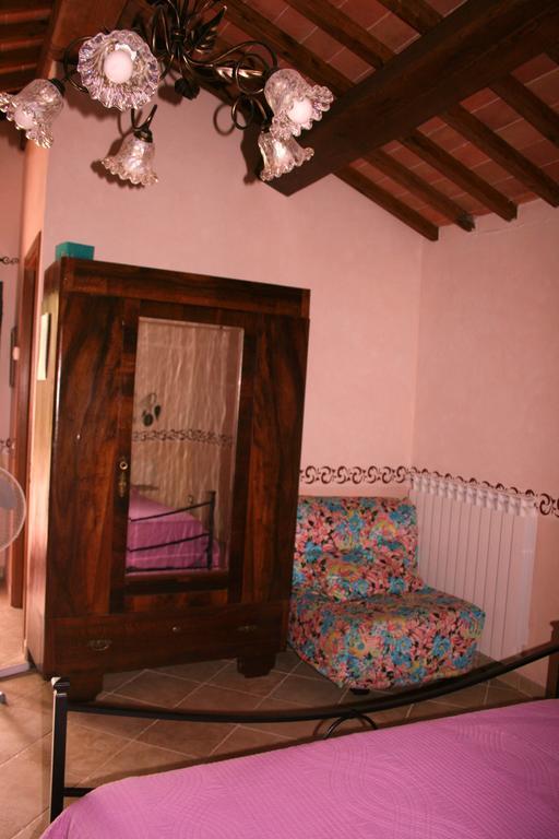 Antico Casolare Villa San Gimignano Room photo