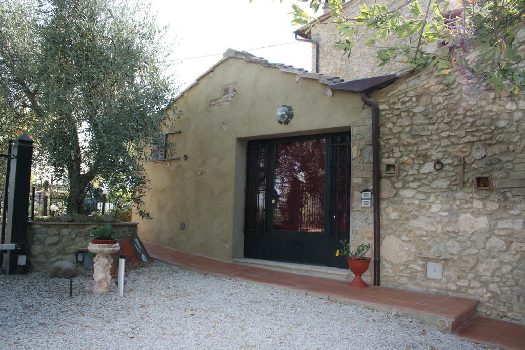 Antico Casolare Villa San Gimignano Room photo